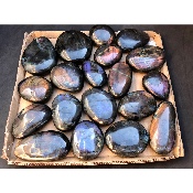LABRADORITE Multicolore-violet GALET Carton de 19 pièces