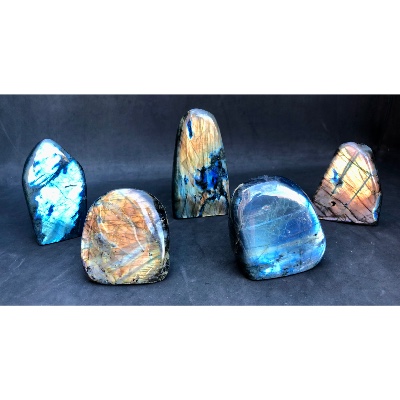 LABRADORITE FORME LIBRE Entièrement POLIE Lot de 2360g