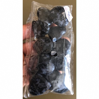 GABBRO COEUR PERCÉ Lot de 12 Pièces