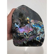 LABRADORITE VIOLETTE-MULTICOLORE  FORME LIBRE ENTIÈREMENT POLIE 2190 gr