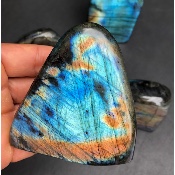 LABRADORITE Entièrement POLIE 1600g