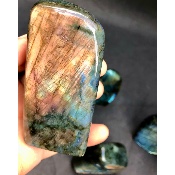 LABRADORITE FORME LIBRE POLIE Lot de 2,41Kg