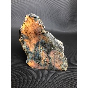 LABRADORITE DORÉE MULTICOLORE UNE FACE POLIE 1360 gr