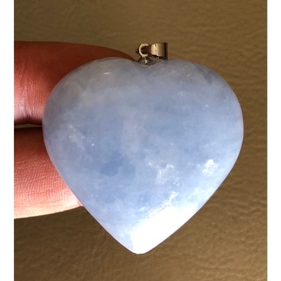 CALCITE BLEUE COEUR PENDENTIF 32,1 gr