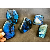 LABRADORITE bleue FORME LIBRE POLIE Lot de 2.38Kg