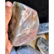 LABRADORITE dorée-violette Entièrement POLIE Lot de 7 pièces