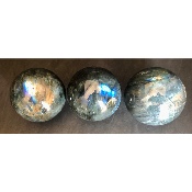 LABRADORITE SPHÈRE Lot de 3330 g