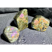 LABRADORITE Entièrement POLIE Lot de 1,8 kg