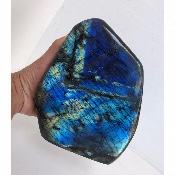 LABRADORITE BLEUE  FORME LIBRE ENTIÈREMENT POLIE 3000 gr