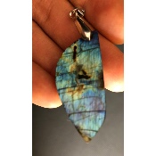 LABRADORITE Bleue-Jaune PENDENTIF 8,2 gr