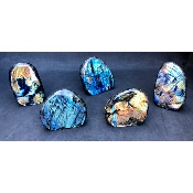 LABRADORITE FORME LIBRE Entièrement POLIE Lot de 2990g